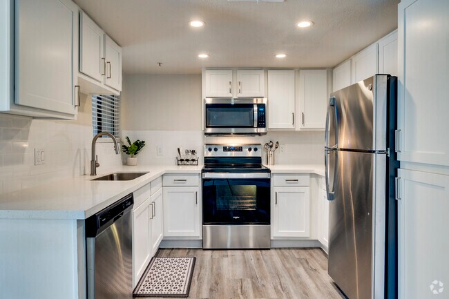 Cocina - 1BR, 1BA - 723SF - Mosaic