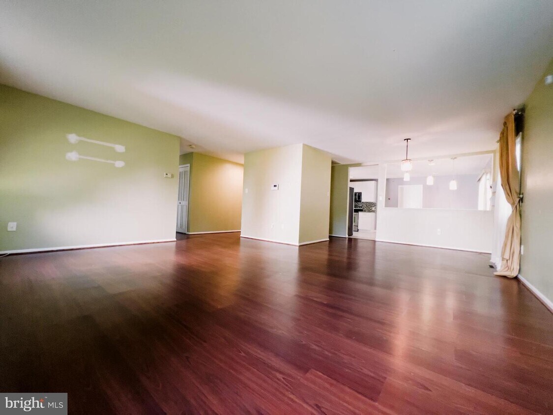 Primary Photo - 12304 Melling Ln