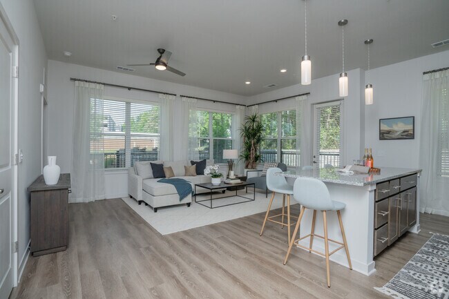 2HAB, 2BA - 1,166 ft² - Cocina - Veranda at Assembly
