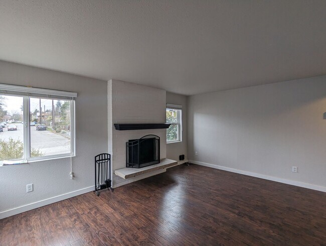 Foto del edificio - 357 NW 50th St