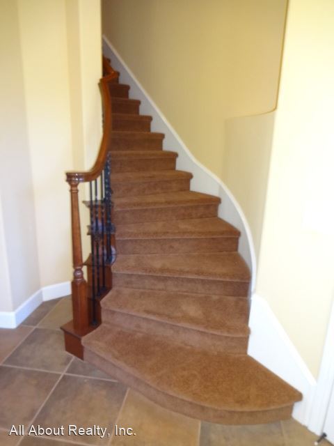 Foto del edificio - 3 br, 3 bath House - 7028 ORCHARD CIRCLE