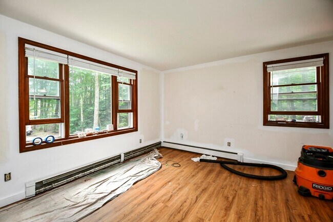 Foto del edificio - 22 Lord Brook Road Unit 1