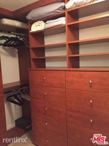 Foto del edificio - 12975 Agustin Pl