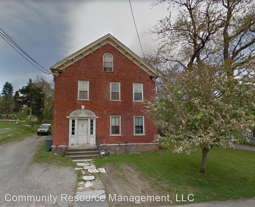 Primary Photo - 11 West St