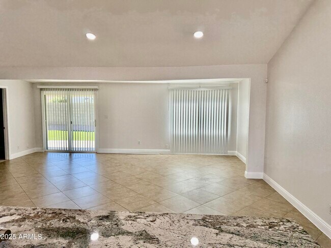 Foto del edificio - 1213 E Tonto Ln