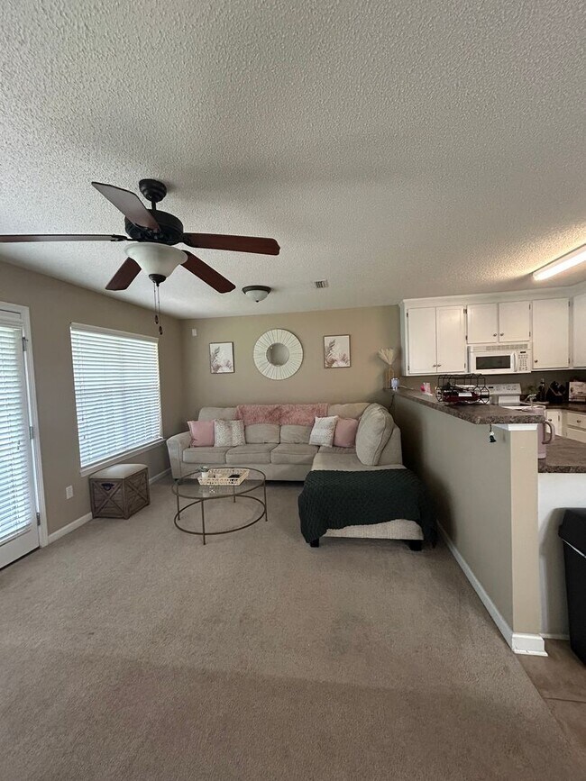 Building Photo - Woodland Park Townhomes, Enterprise,AL