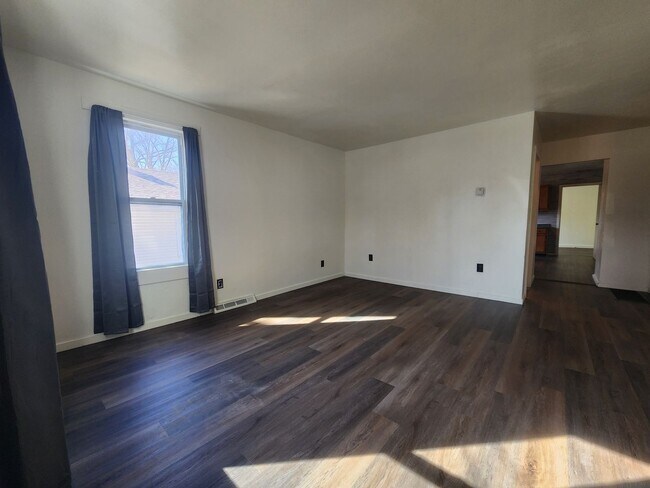 Foto del edificio - 1106 Rixon St