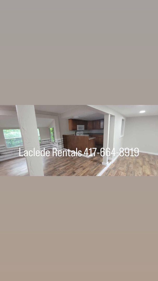 Building Photo - 2 BEDROOM 2 BATHROOM HOUSE FOR RENT