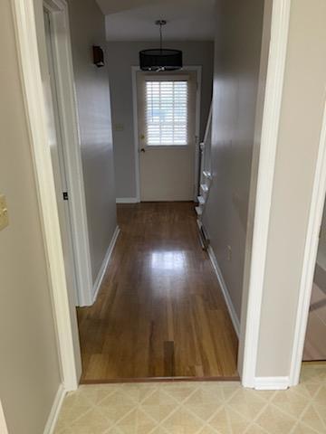 Building Photo - 2272 Oakhurst Dr