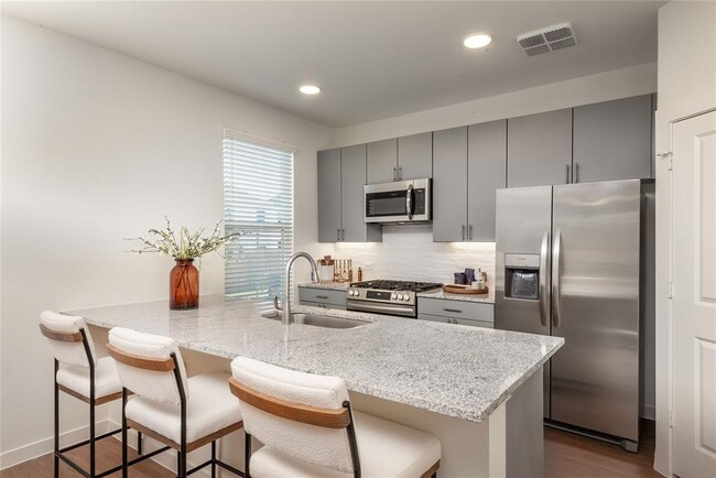 Building Photo - 2137 Yellow Warbler Dr