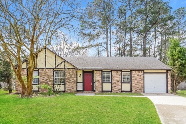 Building Photo - 405 Crestwood Dr