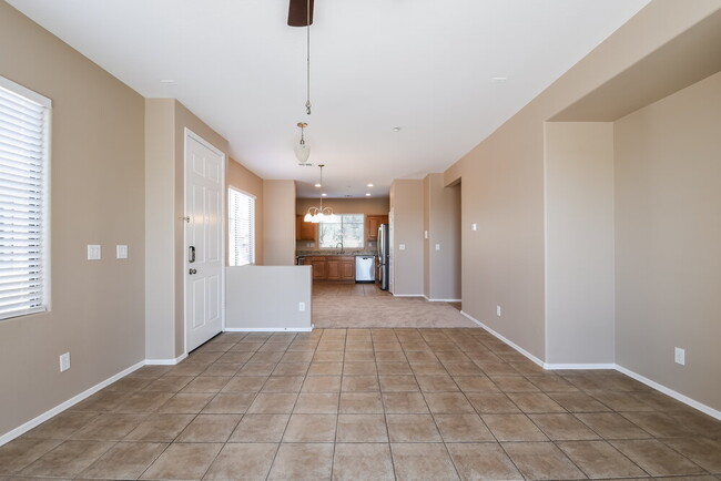 Foto del edificio - 1713 W Owens Way