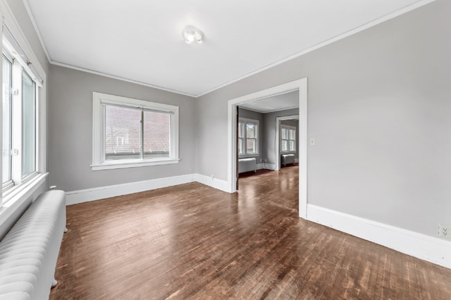 Building Photo - 26 6th St NW