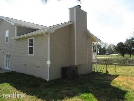 Building Photo - 3 br, 2 bath House - 7488 Albania Dr