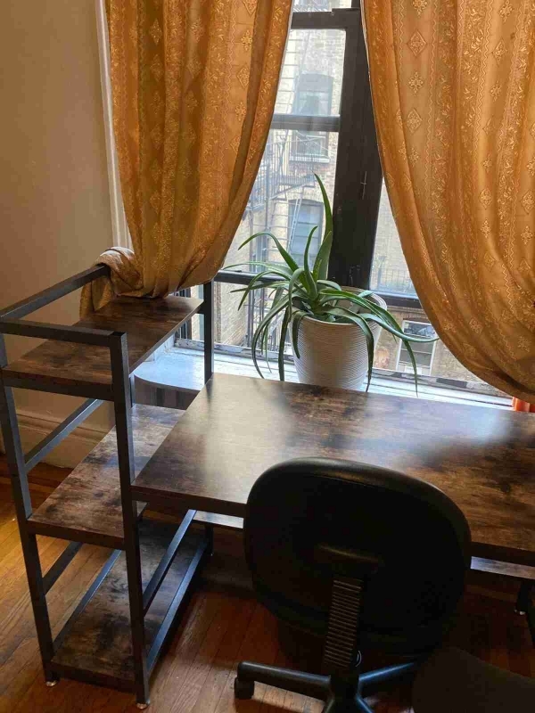 Foto del edificio - 211 St and Vermilea St