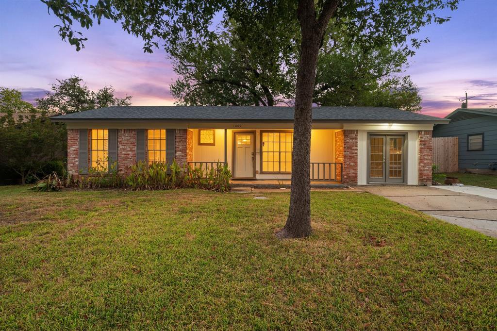 Foto principal - 1009 Alden Dr