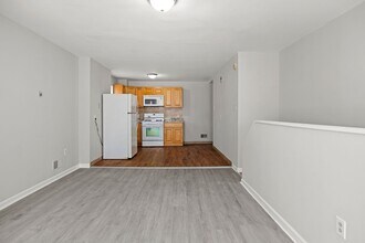 Building Photo - 4831 Longshore Ave