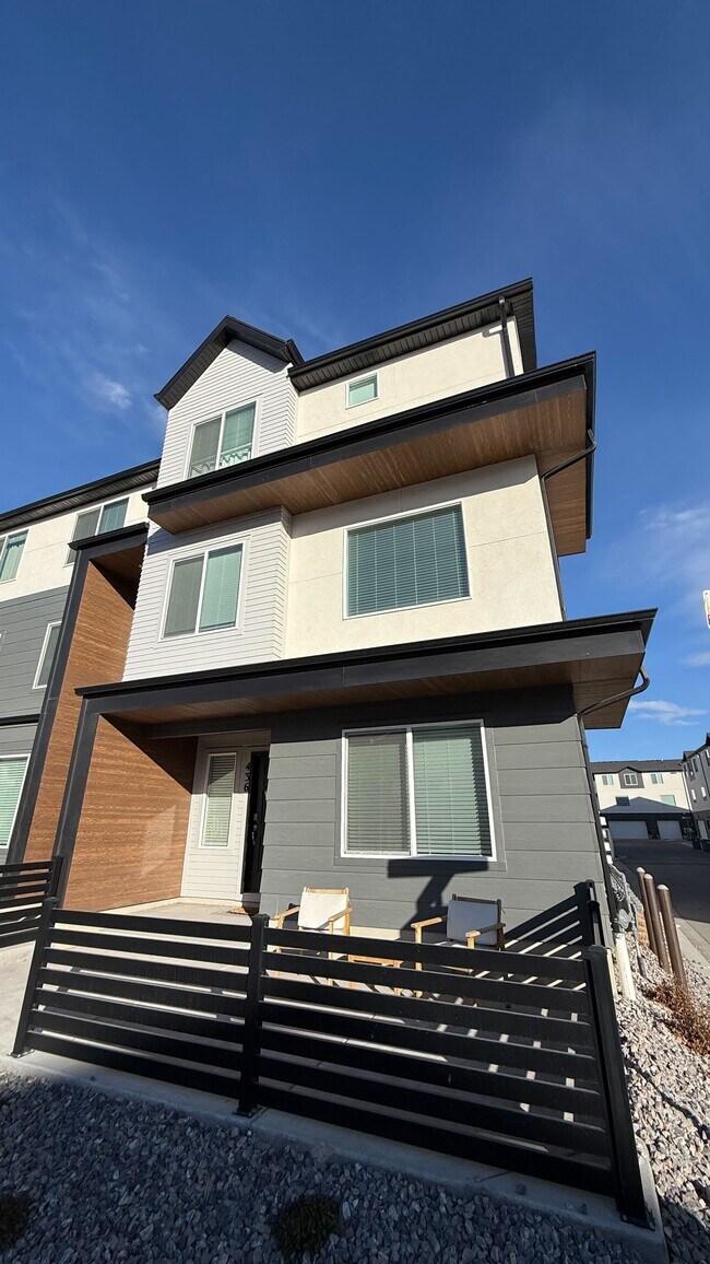 Foto del edificio - 436 S 1130 W