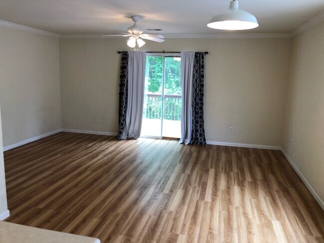 Living Rm Dining Rm - 832 Woodside Creek Dr