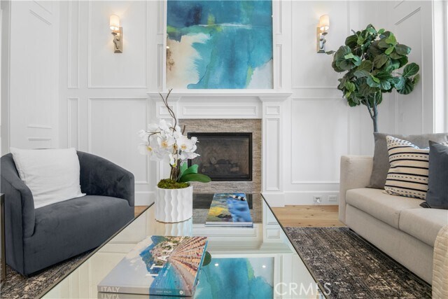 Foto del edificio - 5111 Greenbush Ave