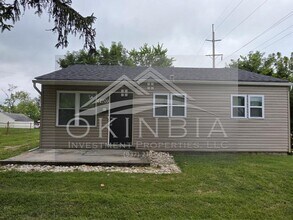 Building Photo - 4420 Catalina Ave