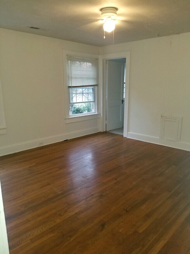 Dormitorio - 119 Griffin Dr