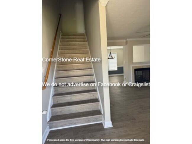 Foto del edificio - 1516 Timberrock Ct