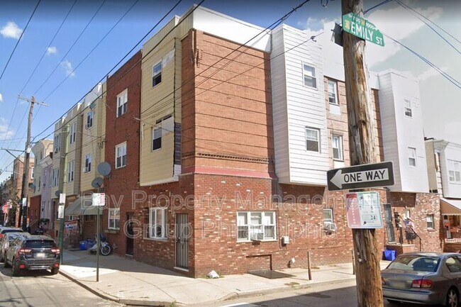 Building Photo - 2013 S 11th St