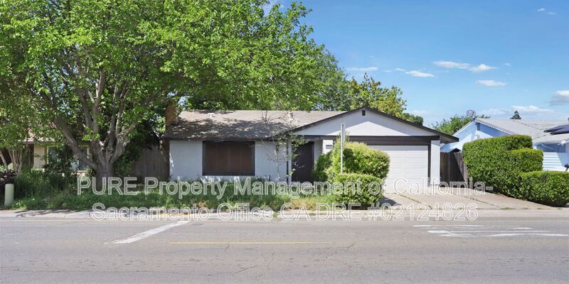 Primary Photo - 6101 Tupelo Dr
