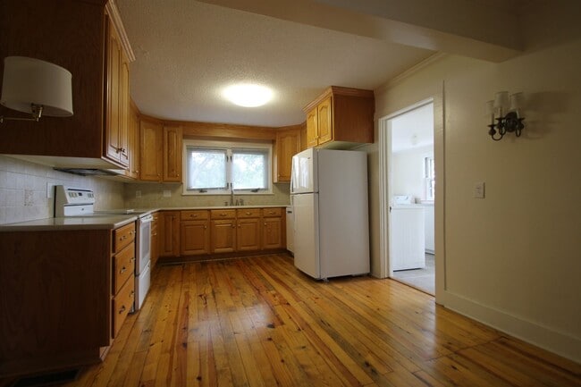 Building Photo - Exclusively offered by MUSE REALTY, LLC