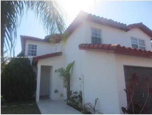 Foto principal - 8413 SW 209th St