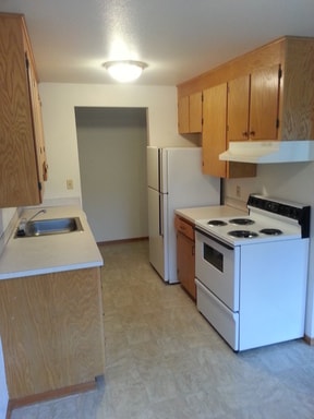 Primary Photo - 211 Canyon Dr