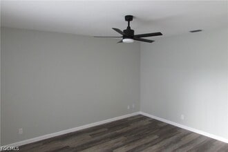 Building Photo - 1727 Bent Tree Cir