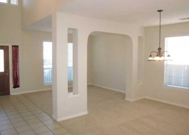 Building Photo - 21006 Normandy Forest Dr