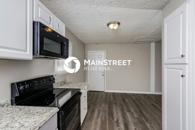 Foto del edificio - 3 Bedroom Pet-Friendly Home in Fairdale, K...