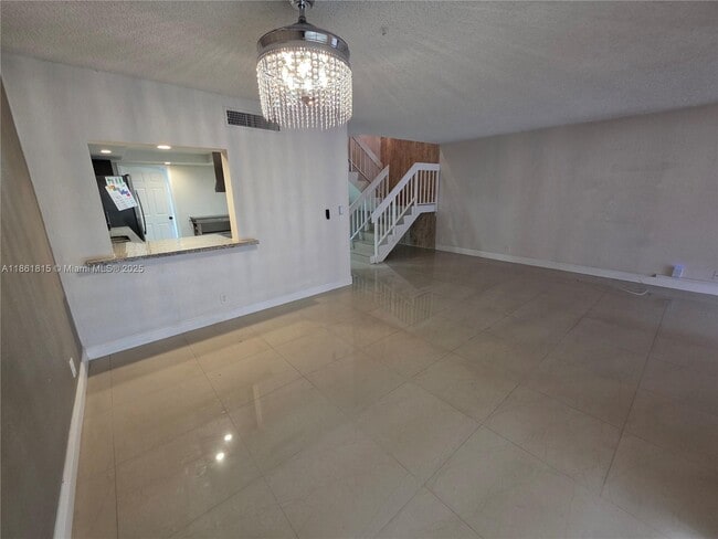Foto del edificio - 6509 Racquet Club Dr