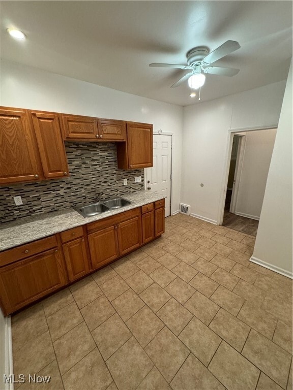 Foto del edificio - 3252 E 128th St