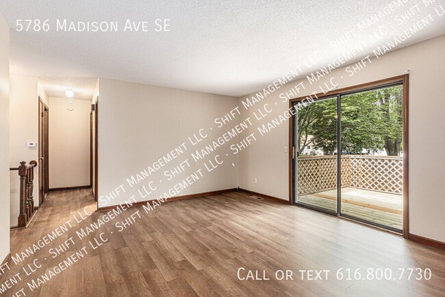 Foto del edificio - 5786 Madison Ave SE