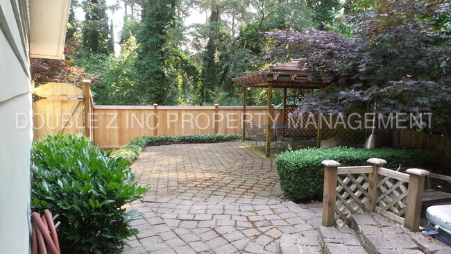 Building Photo - 11416 Gravelly Lake Dr SW