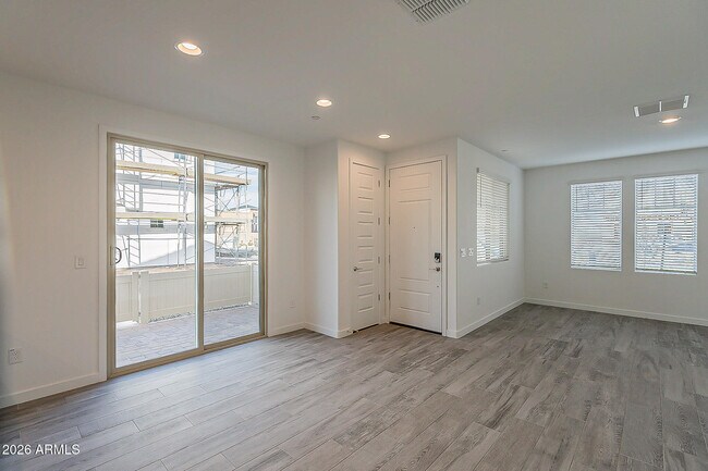 Foto del edificio - 4100 S Pinelake Way