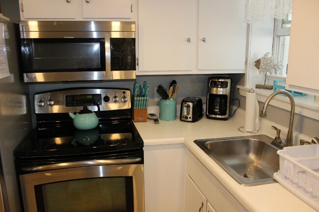 Foto del edificio - 268 North End Blvd