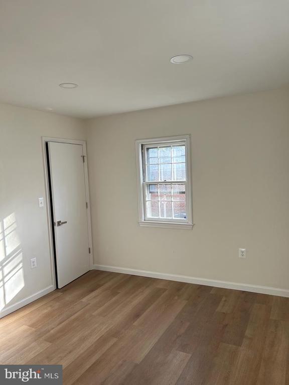 Foto del edificio - 18 North St NE