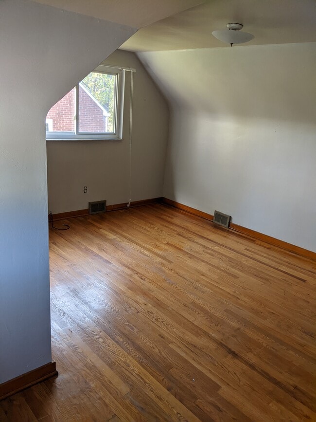 2nd Upstairs Bedroom - 345 Mansfield Ave