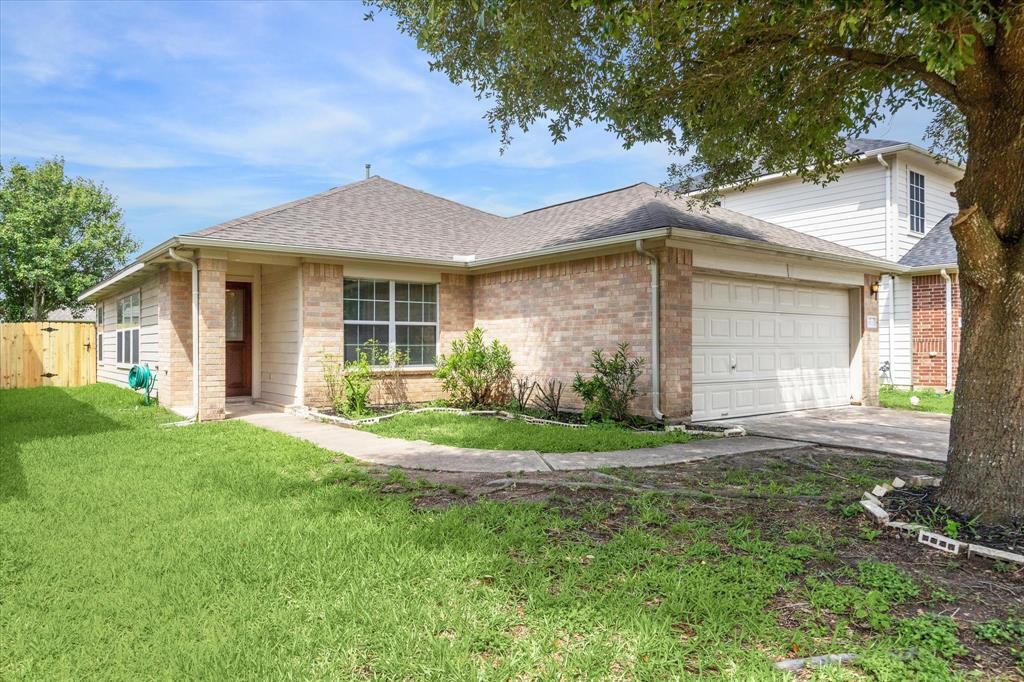 Foto principal - 25111 Florina Ranch Dr