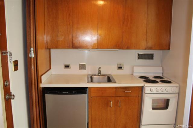 Building Photo - 1511 Nuuanu Ave
