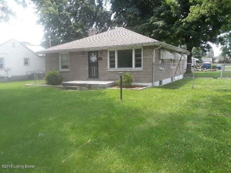Foto principal - 2908 Ralph Ave