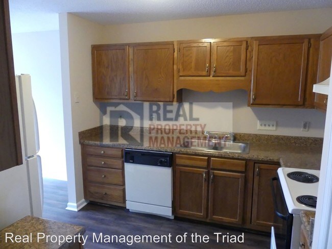 Building Photo - 2 br, 2 bath House - 4224-A Edith Lane