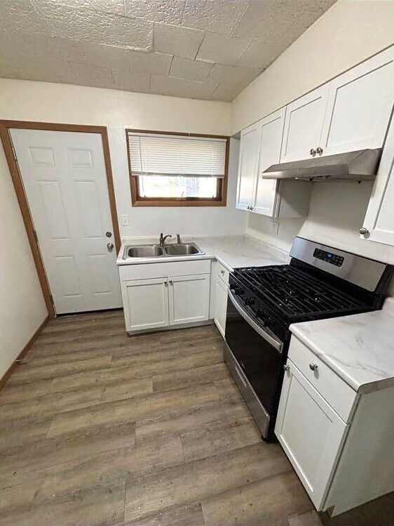 Foto del edificio - 720 4th Ave Pl