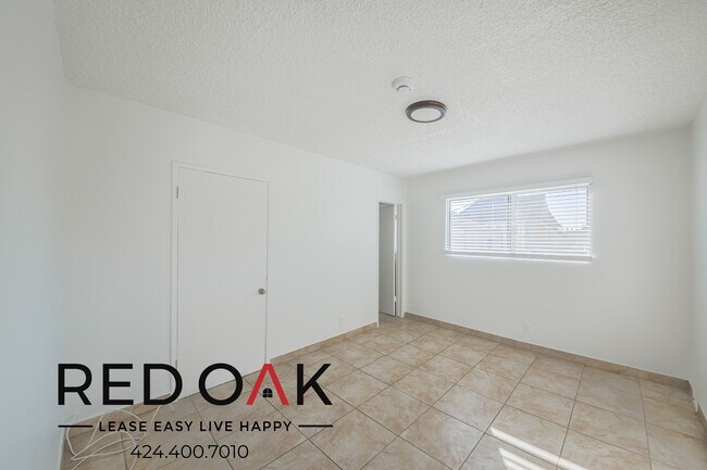 Foto del edificio - ~$400 OFF Each Month~ Charming, Spacious T...