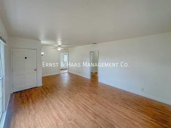 Foto del edificio - 1618 E 63rd St